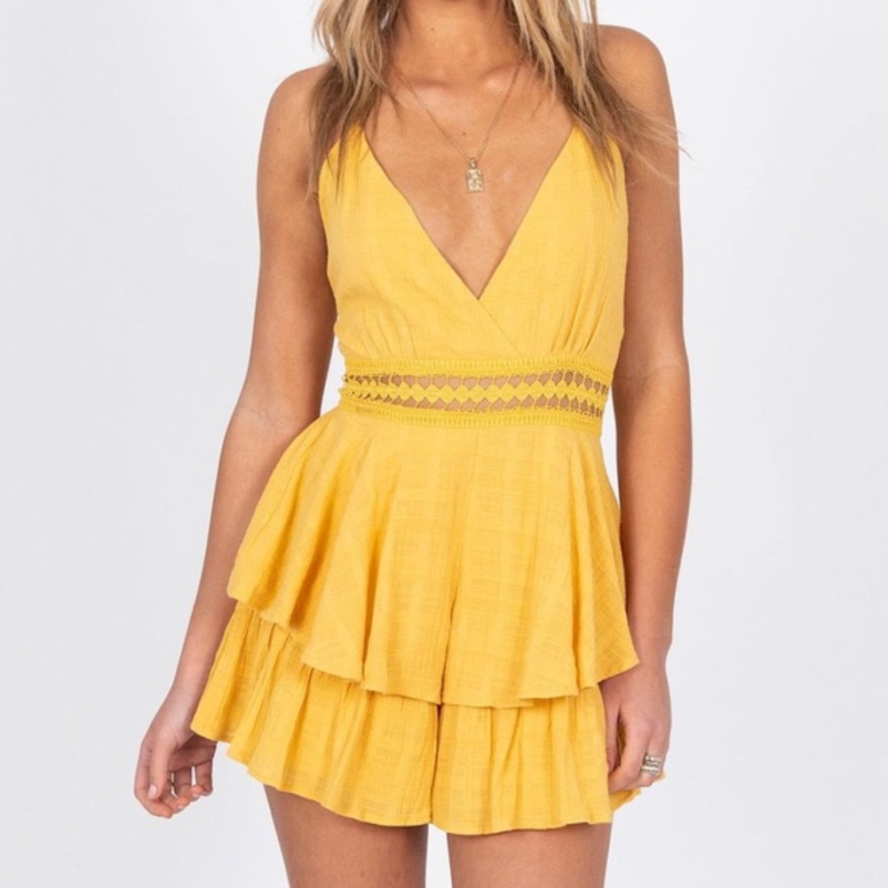 Princess Polly yellow romper